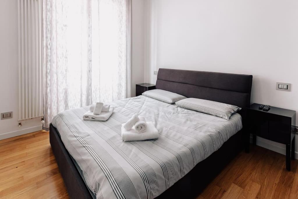 Casa Penelope Apartment Milano Exterior foto